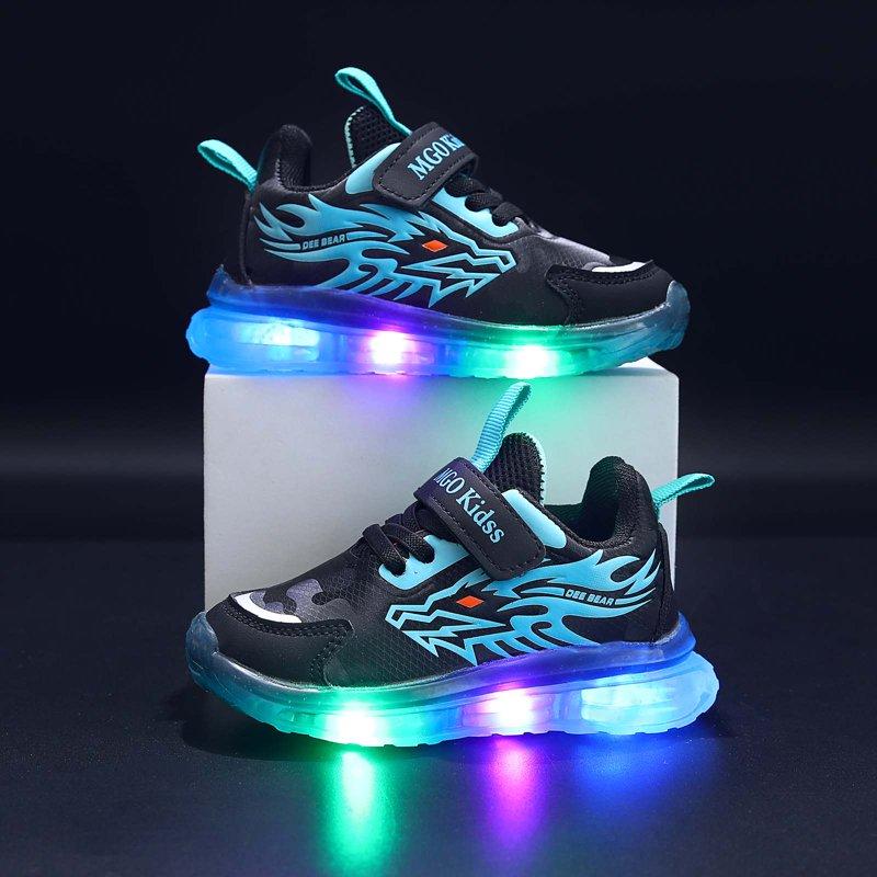 Staki Shoes For Boys Boys Light Up Shoes Lightweight Mesh Breathable Adorable GlowDash LED Flashing Running Sneakers For Toddler(Blue 1 Big Kid)