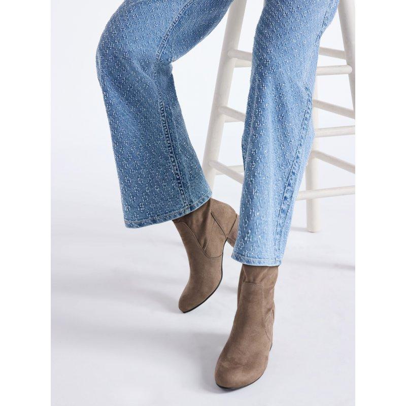 Time And Tru Women's Faux Suede Block Heel Boots