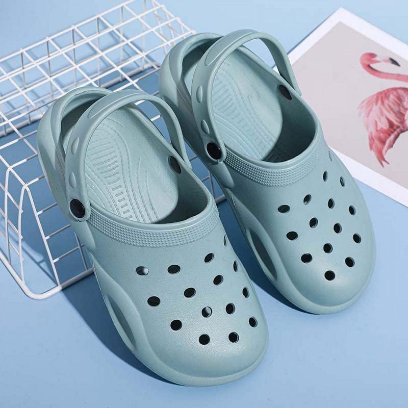 Unisex Summer Slip-On MulesFashion Comfortable Clogs Gardening Shoes For Men And Women Couple Style