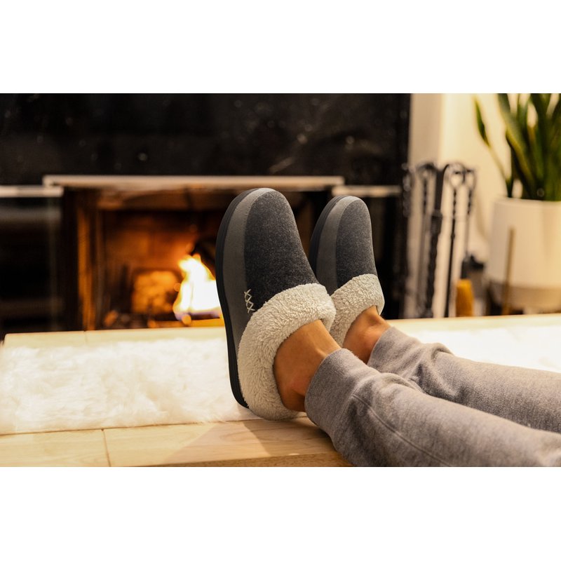 VONMAY Men's Slippers Comfort Slip On Indoor Outdoor House Shoes