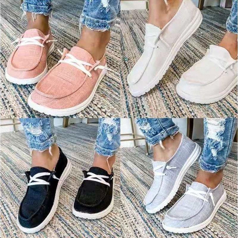 Womens Slip On Casual Shoes For Women Lightweight Canvas Sneakers Memory Foam Loafers Shoes