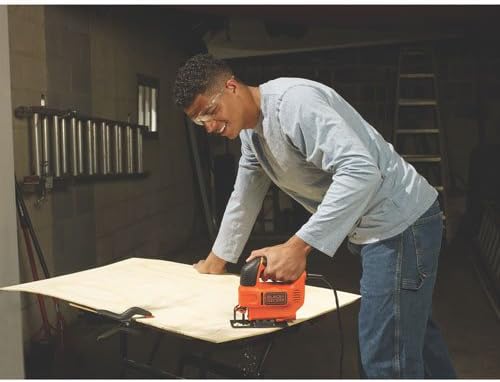 BLACK+DECKER Jig Saw 4.5 -Amp (BDEJS300C)