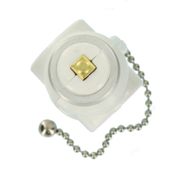 Leviton 2-Outlet White Socket With Pull Chain 1406-W