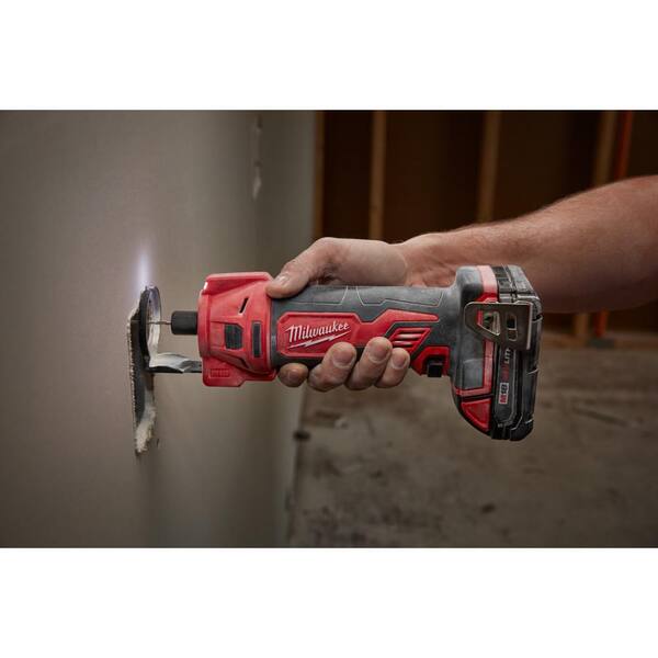 Milwaukee M18 18V Lithium-Ion Cordless Drywall Cut Out Rotary Tool (Tool-Only)