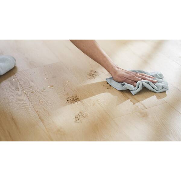 Lifeproof Vesinet Oak 22 Mil X 8.7 In. W X 48 In. L Click Lock Waterproof Luxury Vinyl Plank Flooring (20.1 Sq. Ft./case)