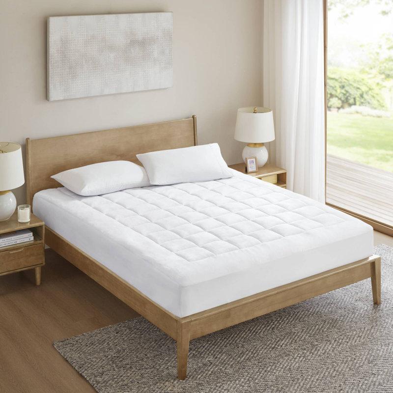 Wayfair Cloud Soft Overfilled Plush Waterproof Mattress Pad