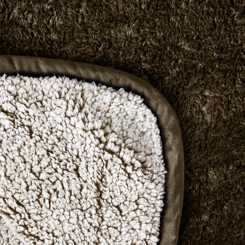 Wayfair Pet Parents® Pawtect® Blanket Premium Waterproof Dog & Cat Blanket