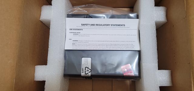Avocent SC440-001 SwitchView SC 1 X 4 Secure KVM Desktop Appliance
