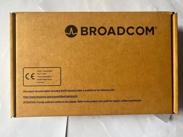 BROADCOM LSI MegaRAID 9560-16i 05-50077-00 SAS3916 8GB PCIe 4.0 x8 RAID 12Gb/s