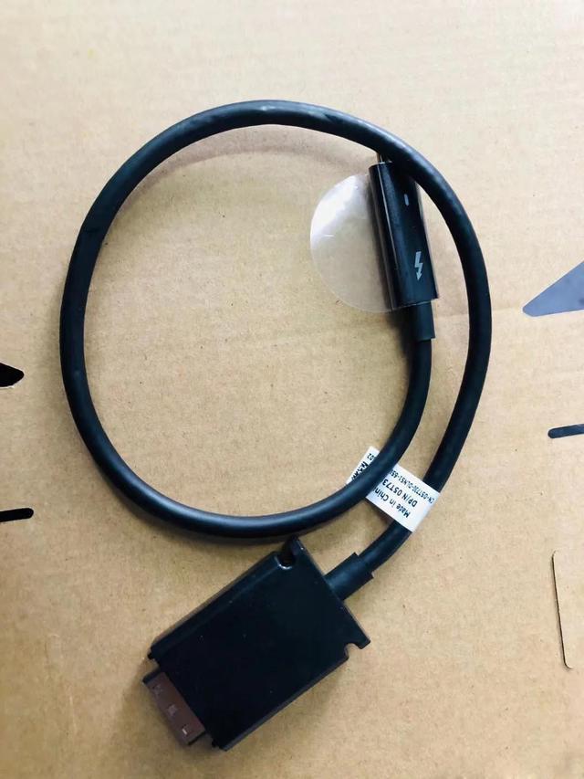 Cable Thunderbolt USB-C Para Acoplamiento TB16 TB15 K16A 5T73G 05T73G