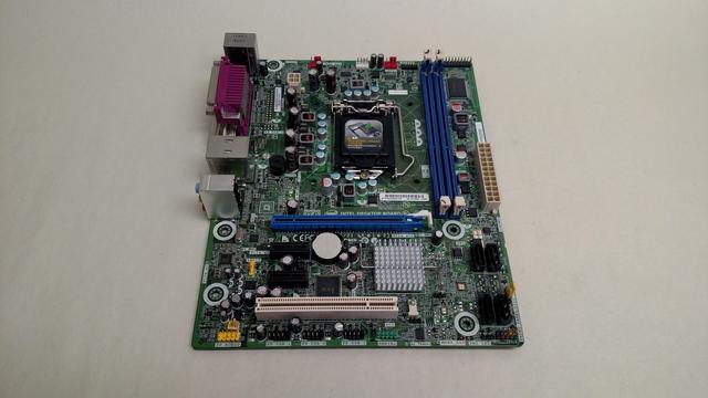 Intel DH61CR LGA 1155/Socket H2 DDR3 SDRAM Desktop Motherboard