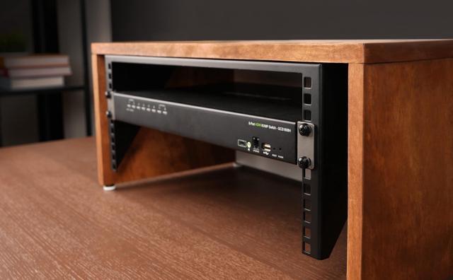 IOGEAR 4U 19" Deep Vertical Wall Mount Server Rack