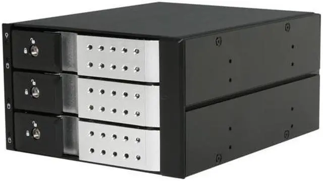iStarUSA BPN-DE230SS-SILVER 2x5.25" to 3x3.5" SAS/SATA 6.0 Gb/s Trayless Hot-Swap Cage - OEM