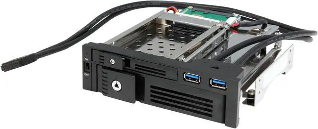 iStarUSA T-5K3525U-SA 5.25" to 2.5" and 3.5" SATA 6Gb/s Trayless Hot-Swap Cage with USB 3.0