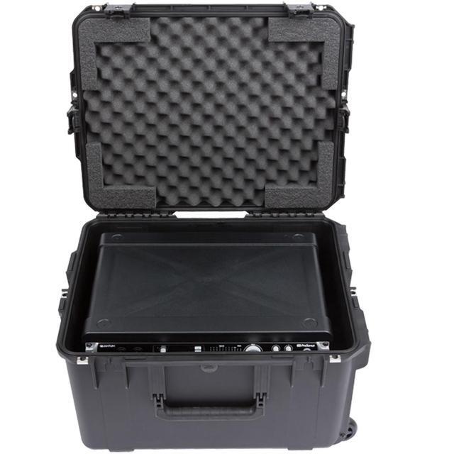 SKB ISeries Case With Removable 4U Injection Molded Rack Cage #3I-2217M124U