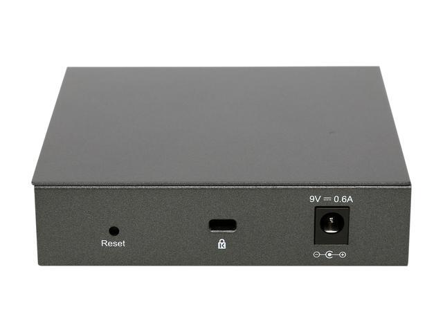 TP-Link 5 Port Gigabit Switch Easy Smart Managed Plug & Play Desktop/Wall-Mount Sturdy Metal W/ Shielded Ports Support QoS Vlan IGMP And Link Aggregation (TL-SG105E)