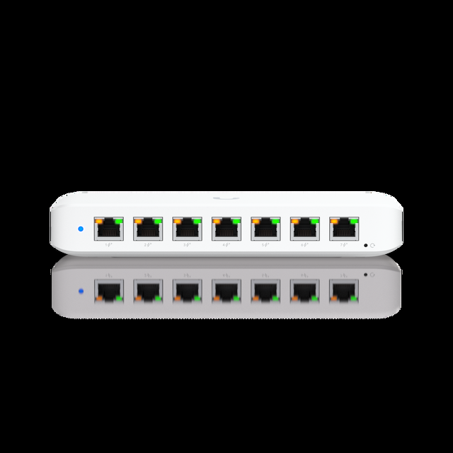 Ubiquiti Lite 8 PoE 8-port Layer 2 PoE Switch (USW-Lite-8-POE (52W))