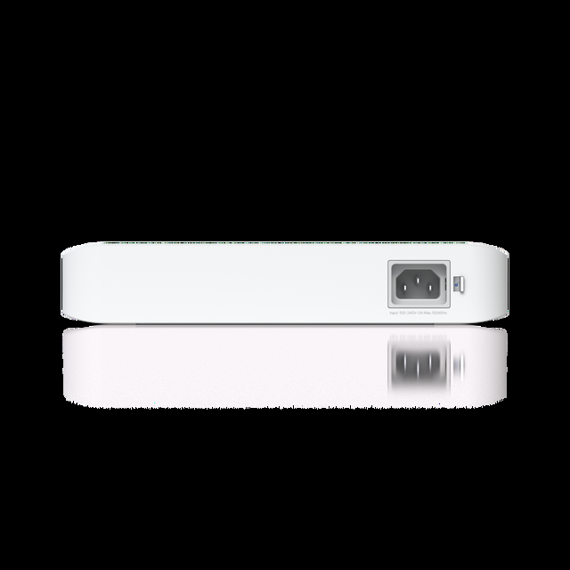Ubiquiti Pro 8 PoE 8-port Layer 3 PoE Switch ((USW-Pro-8-PoE) (120W))