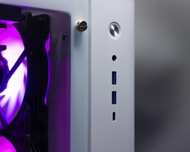 Xidax X-6 Series AMD Ryzen 7 9800X3D (4.7GHz Up To 5.2GHz) NVIDIA GeForce RTX 5070Ti 16GB 2TB NVMe M.2 SSD 32GB (2x16GB) RAM Window 11 Home Onami White Gaming Desktop - Assembled & Serviced In Utah