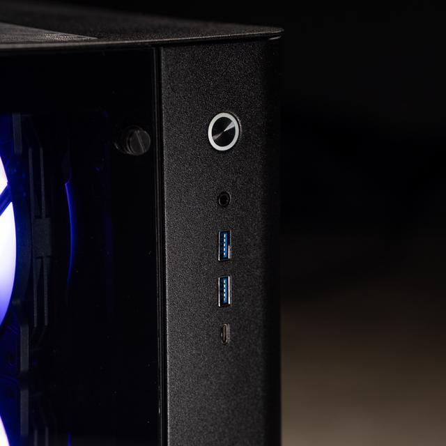 Xidax X-6 Series Intel Core I9 14900KF (up To 6.0GHz) NVIDIA GeForce RTX 5090 32GB 2TB NVMe M.2 SSD 64GB (2x32GB) RAM Liquid Cooling Genuine Window 11 Home Onami Black Gaming Desktop - Assembled & Serviced In Utah