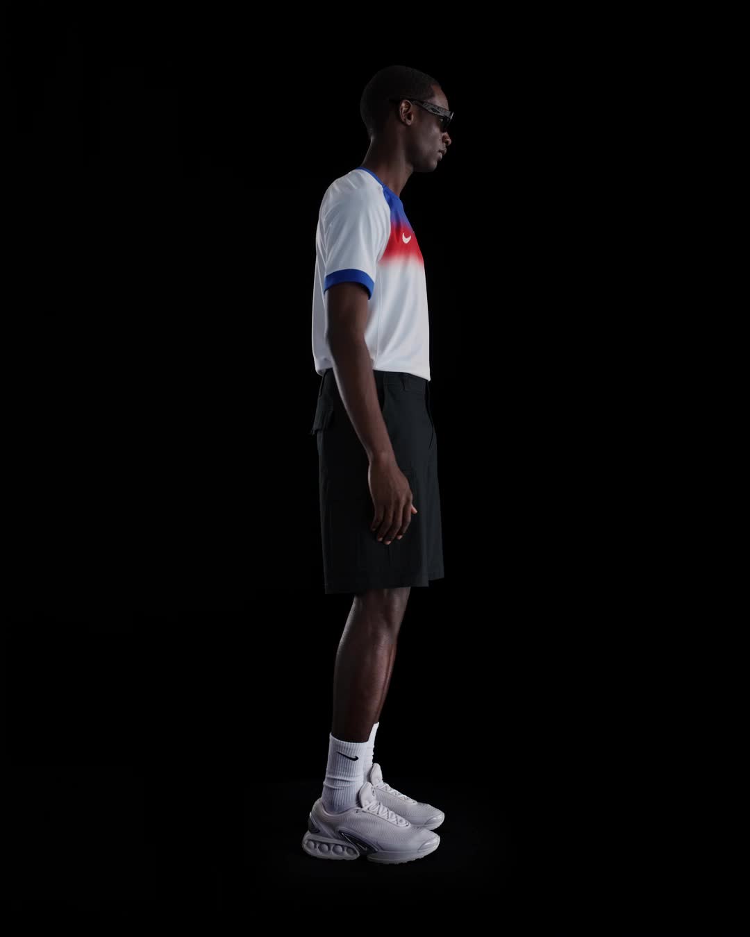 Nike England 2025 Stadium Home (Women's Team) Men's Nike Dri-FIT Soccer Replica Jersey