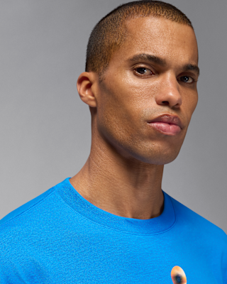 Nike Jordan Flight Men's Long-Sleeve Crewneck T-Shirt