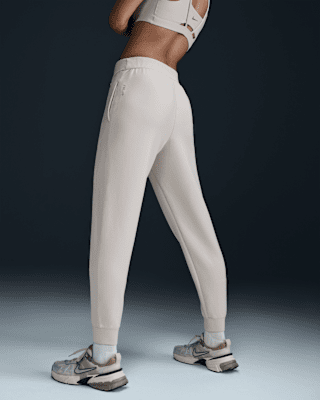Nike Nike 24.7 ImpossiblySoft Women's Dri-FIT Mid-Rise Joggers
