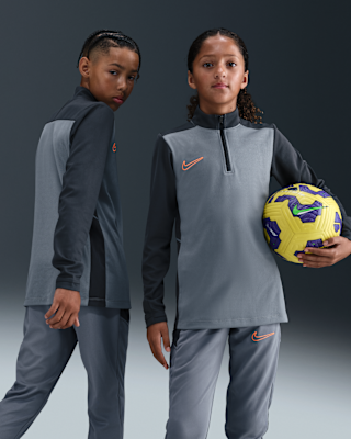 Nike Nike Academy Big Kids' Dri-FIT Long-Sleeve 1/4-Zip Soccer Drill Top