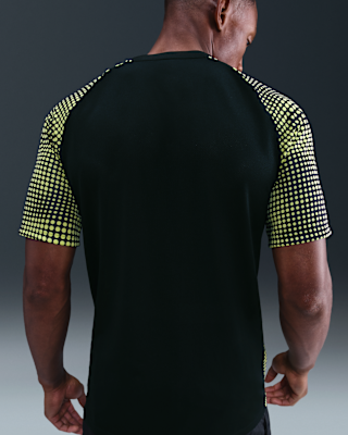 Nike Nike Academy+ Men's Dri-FIT Short-Sleeve Soccer Top