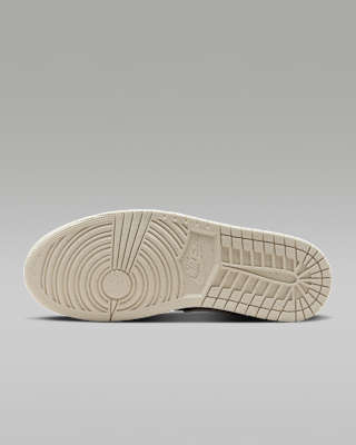 Nike Air Jordan 1 Low SE Men's Shoes