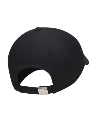 Nike Nike Dri-FIT Club Unstructured Metal Swoosh Cap
