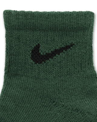 Nike Nike Dri-FIT Performance Basics Little Kids' Quarter Socks (6 Pairs)