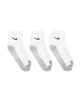 Nike Nike Everyday Max Cushioned Training Ankle Socks (3 Pairs)