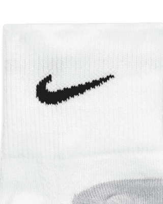 Nike Nike Everyday Max Cushioned Training Ankle Socks (3 Pairs)