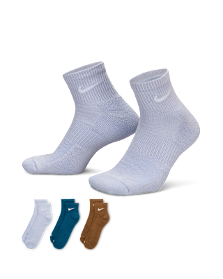 Nike Nike Everyday Plus Cushioned Training Ankle Socks (3 Pairs)