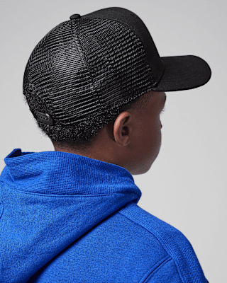 Nike Jordan Big Kids' Metal Jumpman Trucker Hat