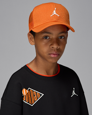 Nike Jordan Big Kids' Metal Jumpman Trucker Hat