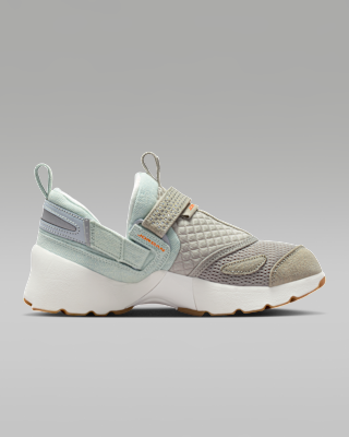 Nike Jordan Trunner LX Women's Shoes