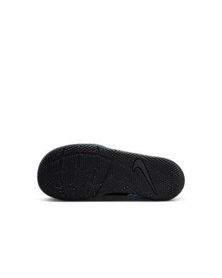 Nike Nike Jr. Mercurial Vapor 16 Club Little Kids' IC Low-Top Soccer Shoes