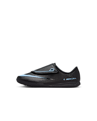 Nike Nike Jr. Mercurial Vapor 16 Club Little Kids' IC Low-Top Soccer Shoes