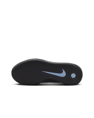 Nike Nike Jr. Phantom 6 Low Academy Big Kids' Indoor/Court Soccer Shoes