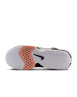 Nike LeBron Witness VIII Basketball Shoes