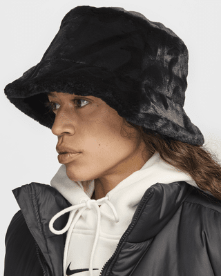 Nike Nike Apex Faux Fur Bucket Hat