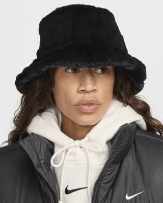 Nike Nike Apex Faux Fur Bucket Hat