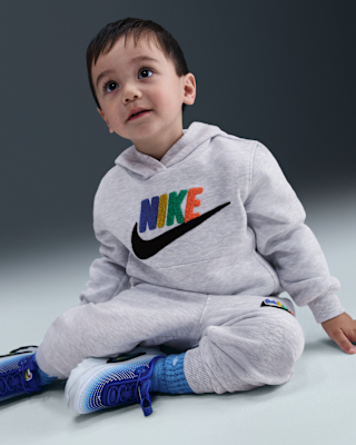 Nike Nike Club Toddler Chenille Pullover Hoodie