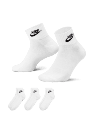 Nike Nike Everyday Essential Ankle Socks (3 Pairs)