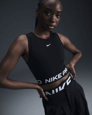 Nike Nike Pro Women's Dri-FIT Cropped Tank Top