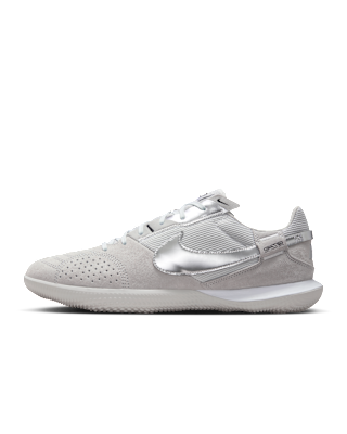 Nike Nike Streetgato Low-Top Soccer Shoes