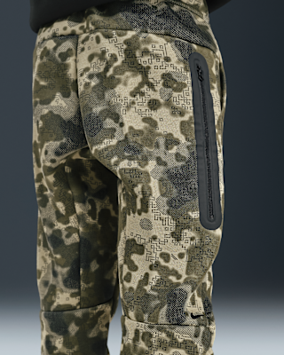 Nike Nike Tech Big Kids' (Boys') Camo Fleece Joggers
