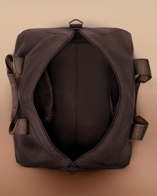 Nike NikeSKIMS Puffer Gym Bag